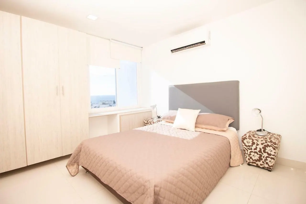 Riviera Beach - Livin Colombia Cartagena Apartment